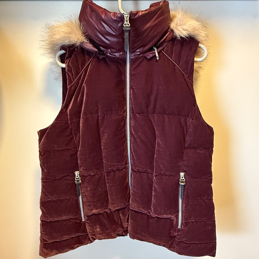 Marc New York Burgundy Down Velour Puffer Vest with removable hood